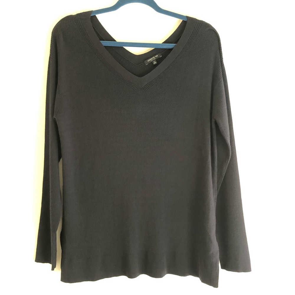 Lafayette 148 New York Ribbed Knit V Neck Navy Sweater size Large
